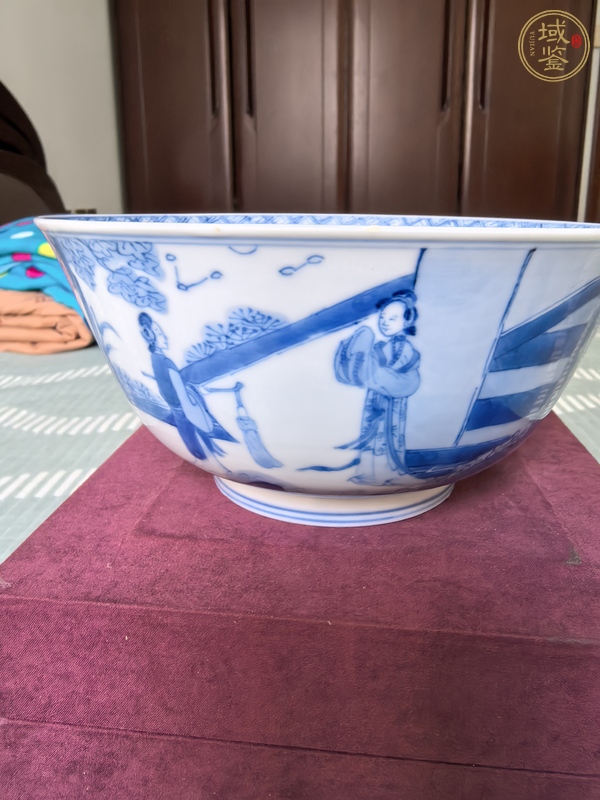 古玩陶瓷青花人物故事紋碗真品鑒賞圖