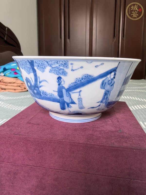 古玩陶瓷青花人物故事紋碗真品鑒賞圖