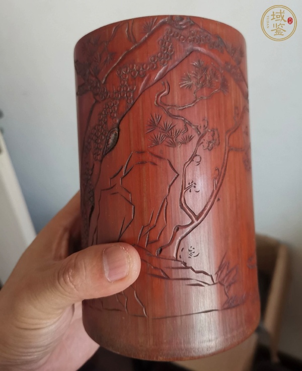 古玩竹雕筆筒真品鑒賞圖