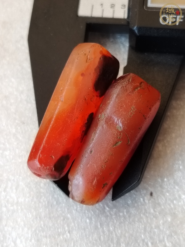 古玩玉器天然紅瑪瑙多棱珠真品鑒賞圖