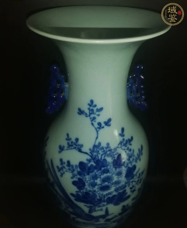古玩陶瓷花鳥(niǎo)紋青花瓶真品鑒賞圖