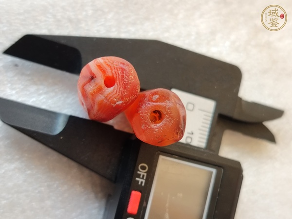 古玩玉器天然紅瑪瑙多棱珠真品鑒賞圖