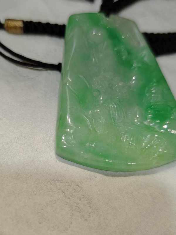 古玩玉器天然翡翠雕“山水牌”拍賣，當(dāng)前價(jià)格6800元