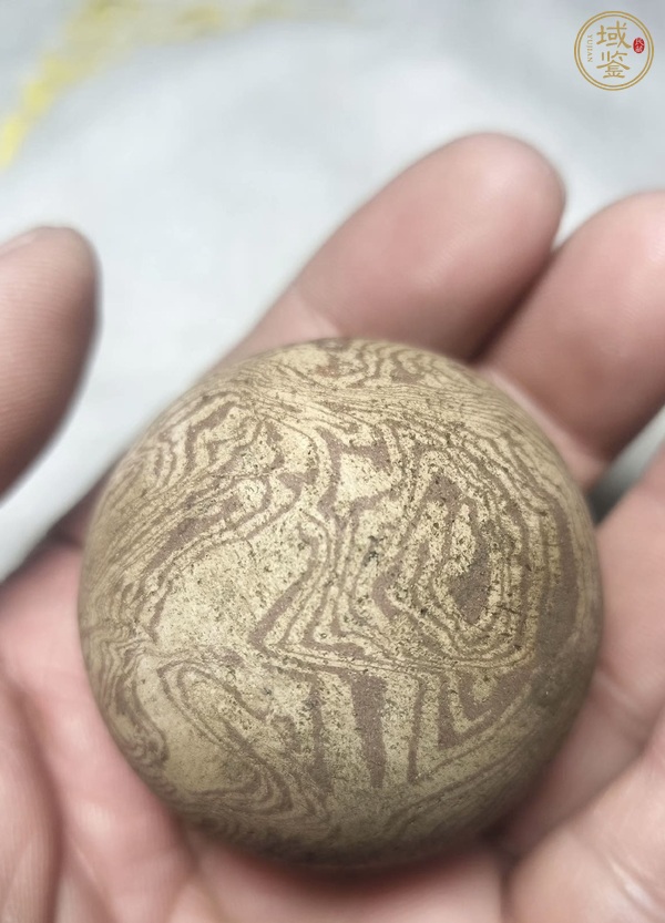 古玩陶瓷絞胎球真品鑒賞圖
