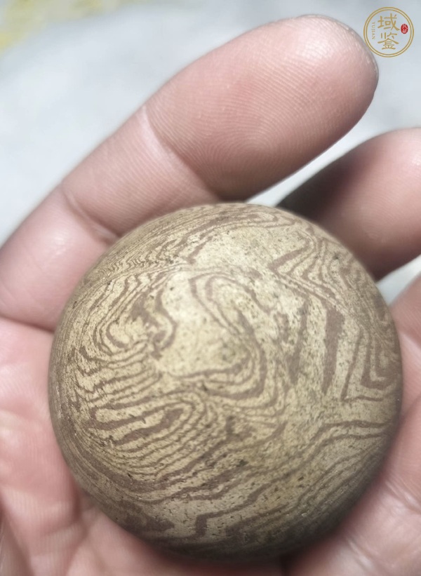 古玩陶瓷絞胎球真品鑒賞圖