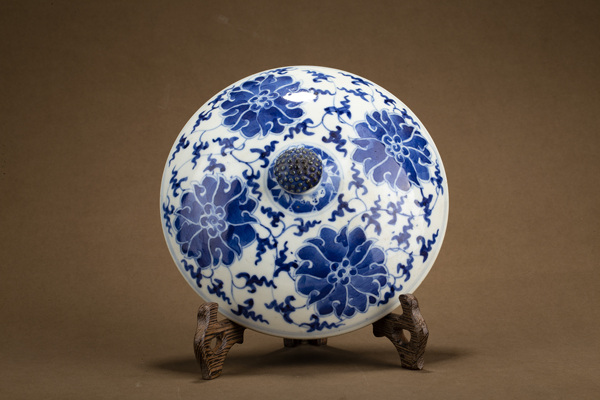 古玩陶瓷清晚·青花纏枝蓮紋溫鍋拍賣，當(dāng)前價(jià)格6666元