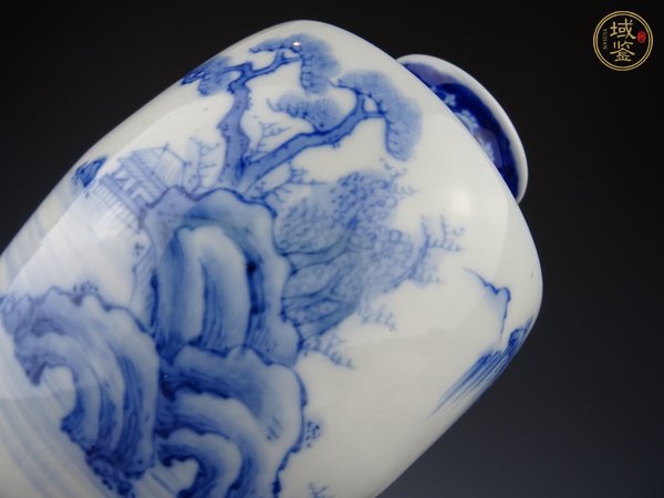 古玩山水紋青花瓶真品鑒賞圖