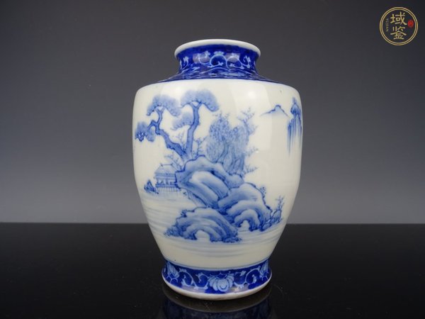 古玩陶瓷山水紋青花瓶真品鑒賞圖
