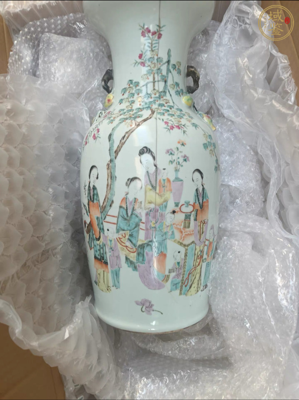 古玩陶瓷粉彩仕女人物圖盤口瓶真品鑒賞圖