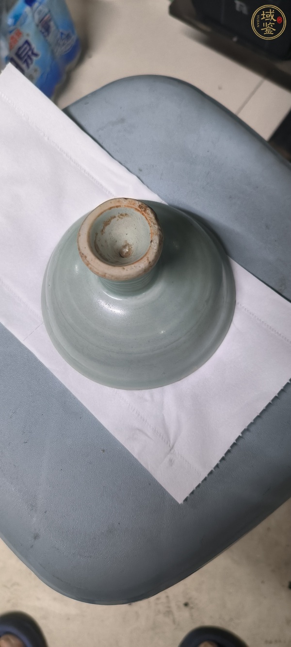 古玩陶瓷龍泉窯高足杯真品鑒賞圖