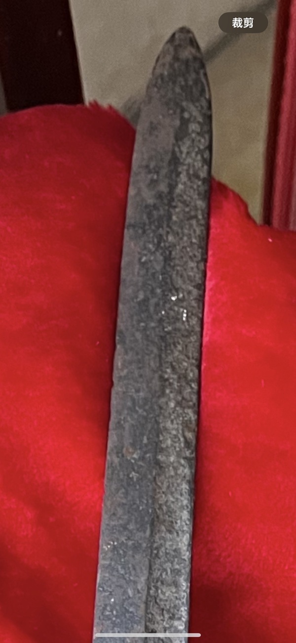 古玩雜項(xiàng)軍刀拍賣，當(dāng)前價(jià)格3000元