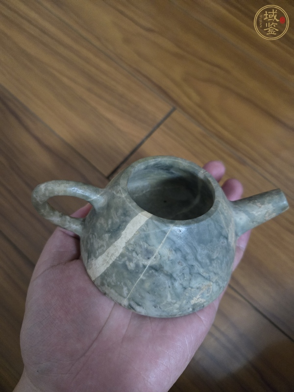 古玩陶瓷頑石款寧?kù)o致遠(yuǎn)執(zhí)壺真品鑒賞圖