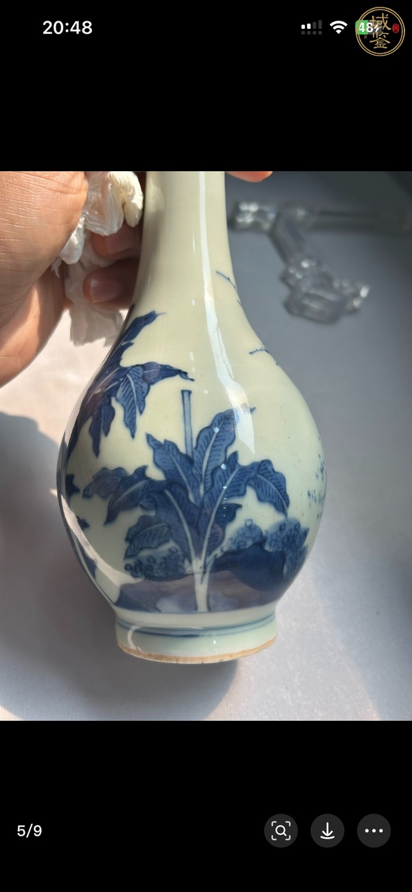古玩陶瓷人物紋青花錐把瓶真品鑒賞圖