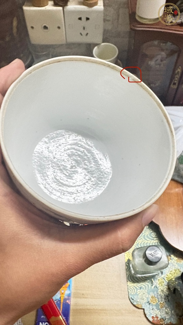 古玩陶瓷皮球花青花蓋缸真品鑒賞圖