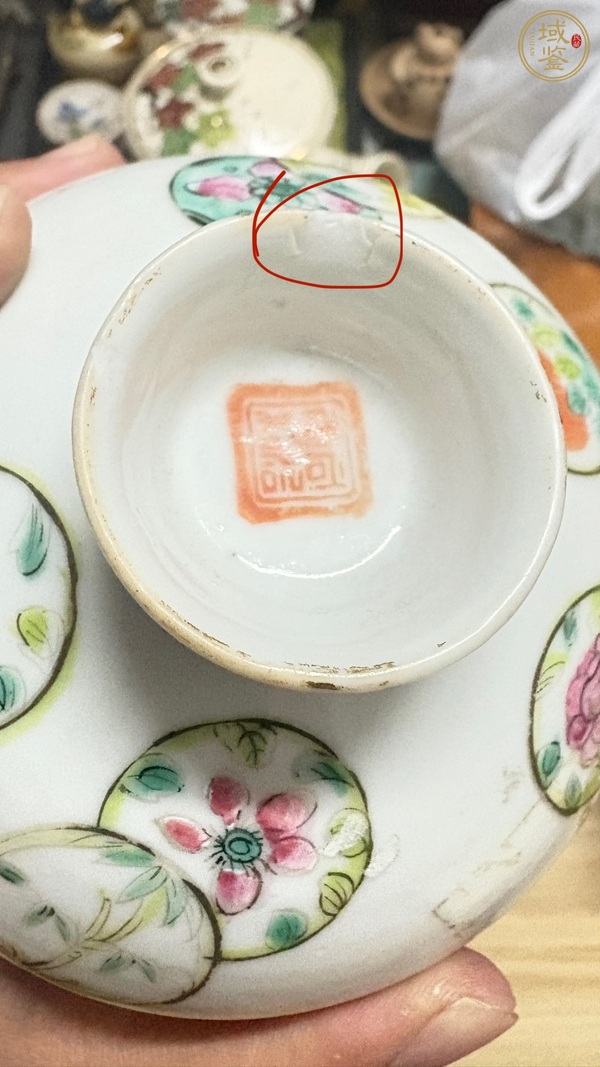 古玩陶瓷皮球花青花蓋缸真品鑒賞圖