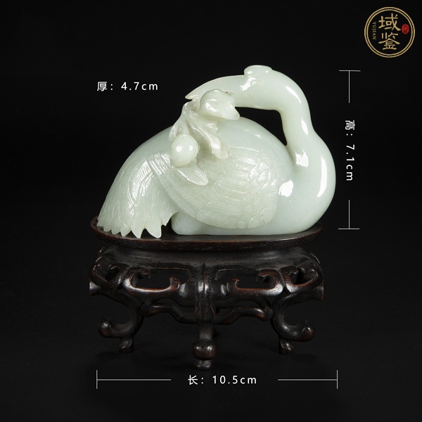 古玩玉器和田玉雕“鵝銜壽桃”擺件真品鑒賞圖