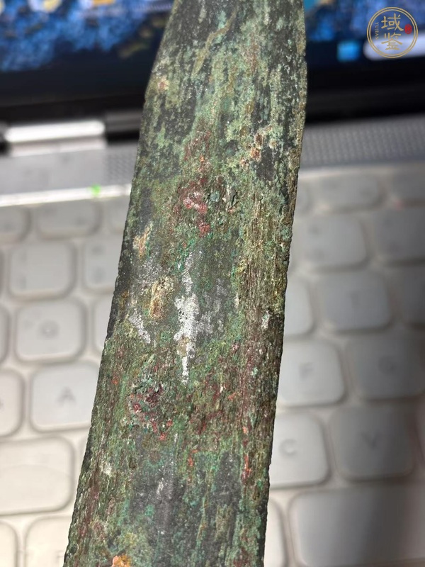 古玩銅器戰(zhàn)國青銅劍真品鑒賞圖