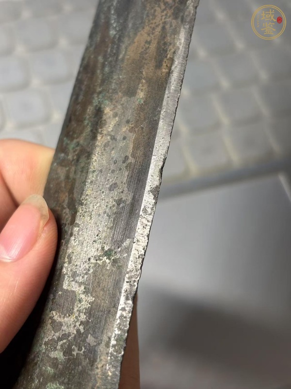 古玩銅器戰(zhàn)國青銅劍真品鑒賞圖