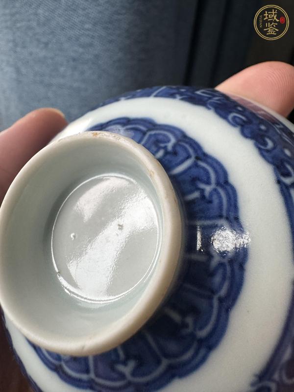 古玩陶瓷青花夔龍紋蓋碗真品鑒賞圖