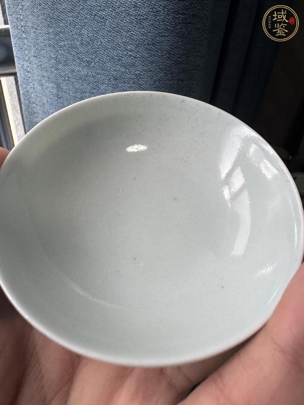 古玩陶瓷青花夔龍紋蓋碗真品鑒賞圖