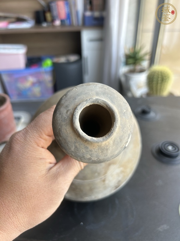古玩陶瓷弦紋長頸蒜頭瓶真品鑒賞圖