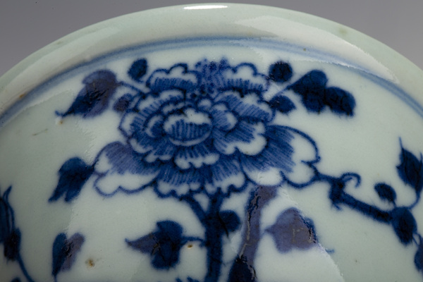 古玩陶瓷清中·青花富貴花開紋蓋碗拍賣，當(dāng)前價(jià)格288元
