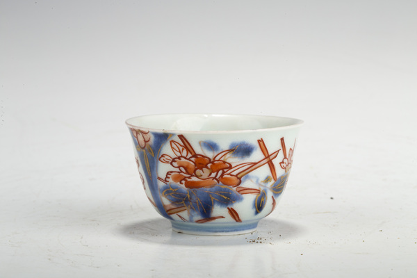 古玩嚴選清康熙·青花礬紅描金花卉紋杯拍賣，當前價格3990元