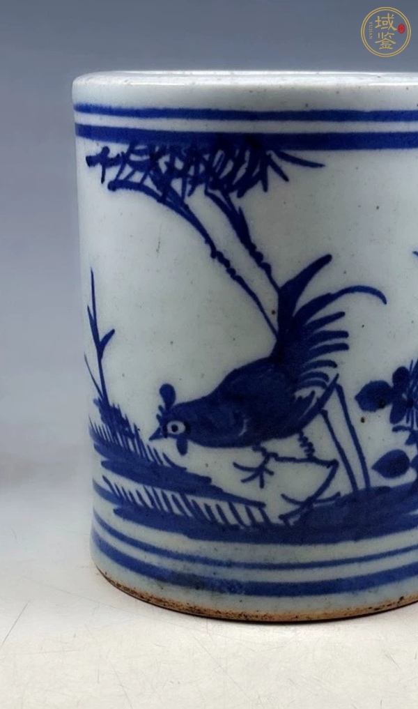 古玩陶瓷青花雞紋筆筒真品鑒賞圖