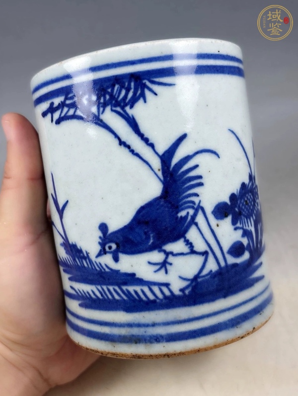 古玩陶瓷青花雞紋筆筒真品鑒賞圖