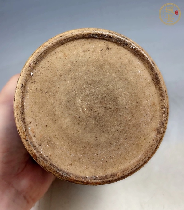 古玩陶瓷青花雞紋筆筒真品鑒賞圖