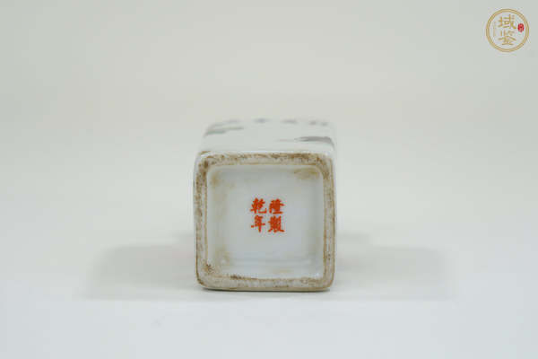 古玩陶瓷粉彩大吉大利圖鼻煙壺真品鑒賞圖