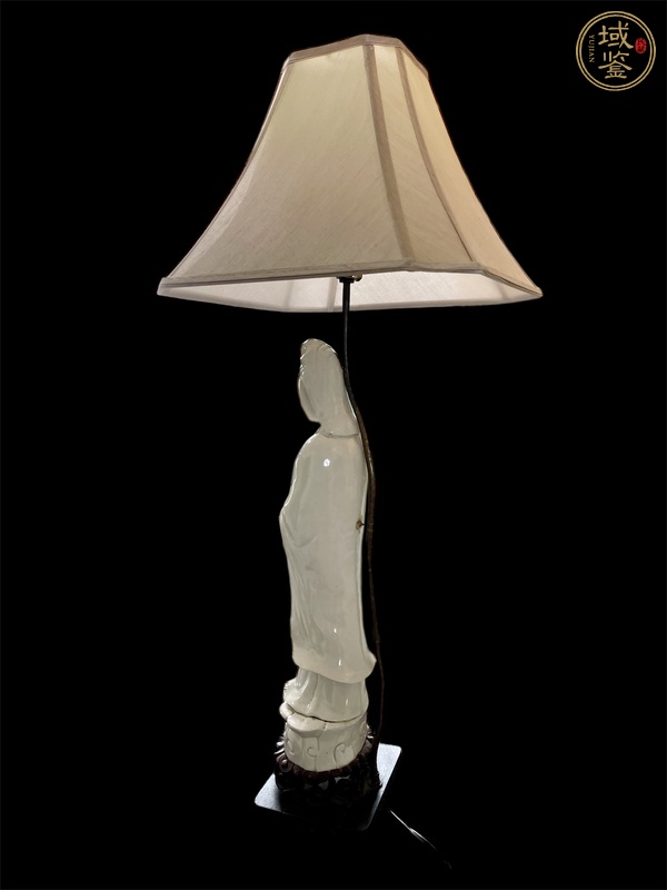 古玩陶瓷觀音燈真品鑒賞圖