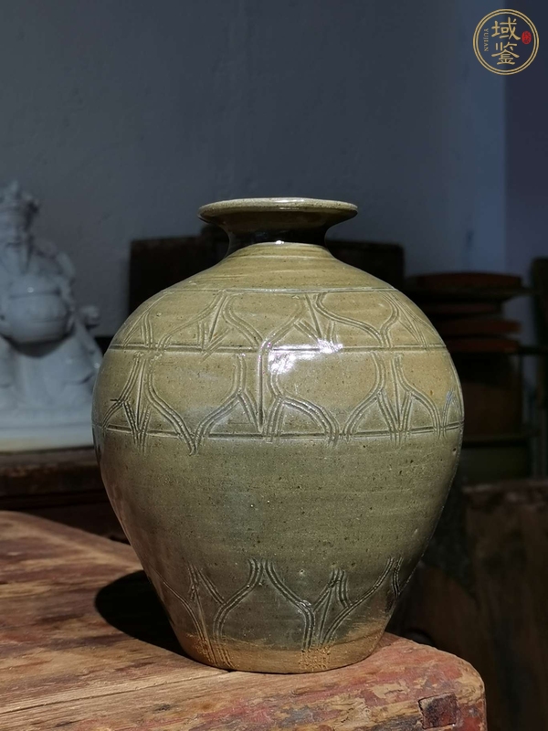古玩陶瓷青瓷尊真品鑒賞圖