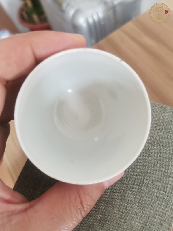 古玩青花留白冰梅紋杯真品鑒賞圖