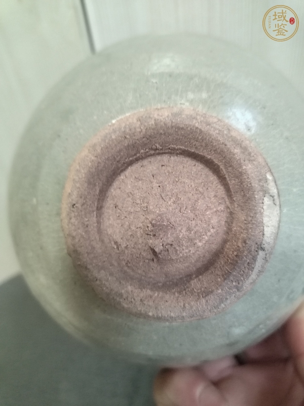 古玩陶瓷龍泉青瓷唇口碗真品鑒賞圖