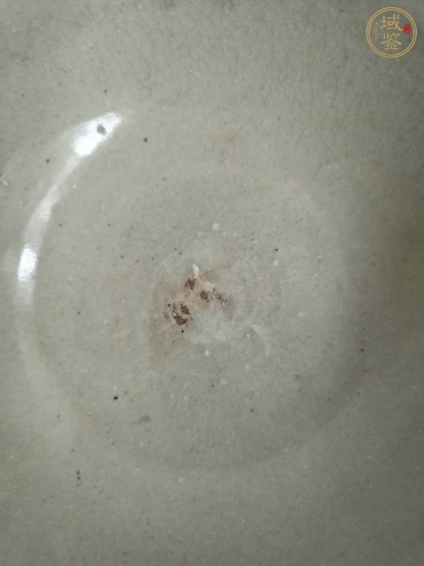 古玩陶瓷龍泉青瓷唇口碗真品鑒賞圖