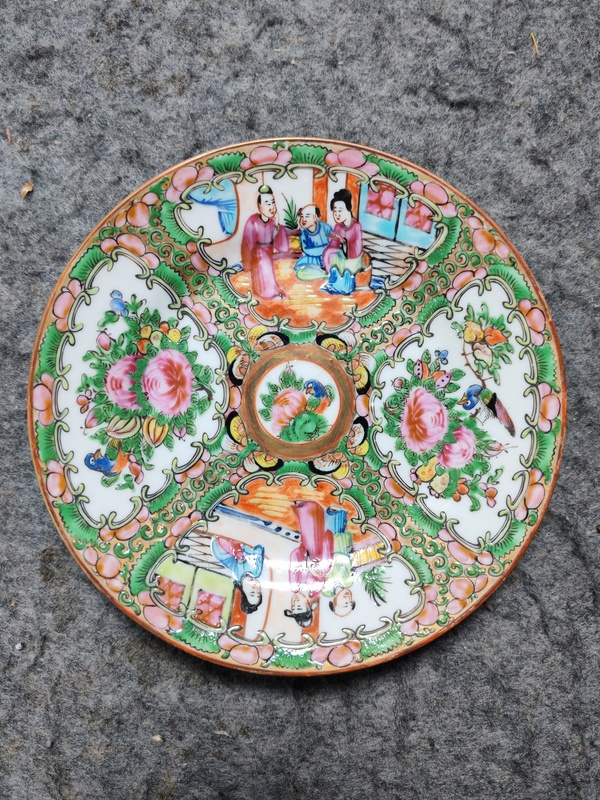 古玩轉(zhuǎn)賣廣彩盤拍賣,當(dāng)前價(jià)格3000元
