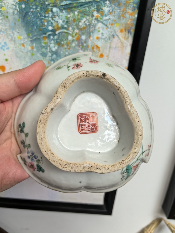 古玩同治細路粉彩供盤真品鑒賞圖