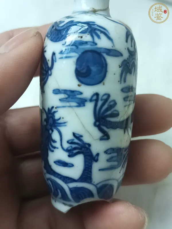 古玩陶瓷青花鼻煙壺，是縮釉孔真品鑒賞圖