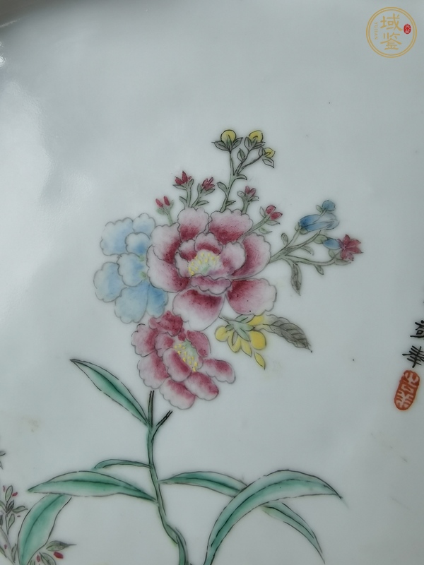 古玩陶瓷粉彩花卉詩文茶盤真品鑒賞圖