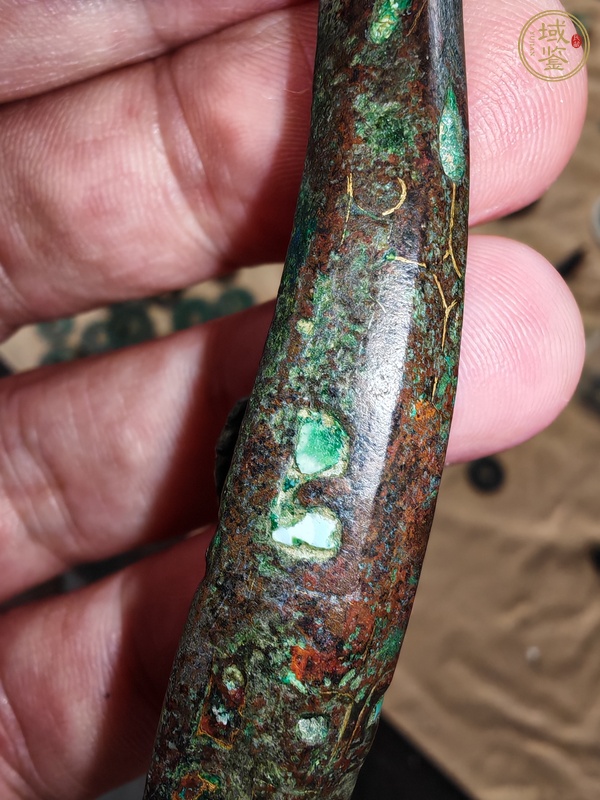 古玩銅器戰(zhàn)國(guó)錯(cuò)金帶鉤真品鑒賞圖
