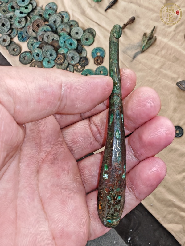 古玩戰(zhàn)國錯金帶鉤真品鑒賞圖