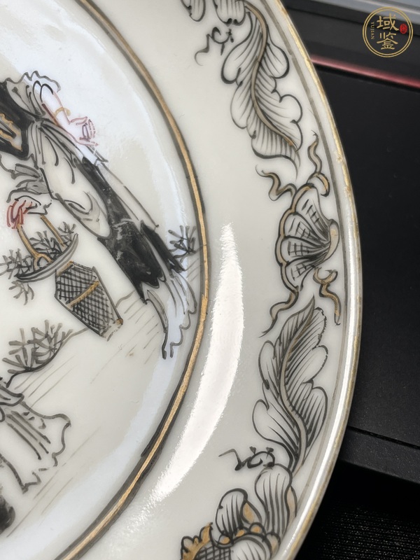 古玩陶瓷墨彩描金盤真品鑒賞圖