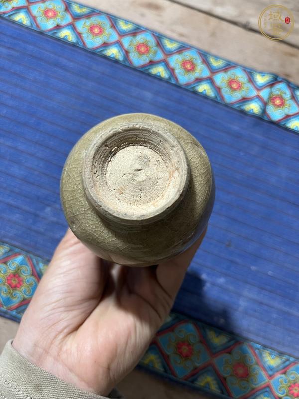 古玩陶瓷龍泉青瓷膽瓶真品鑒賞圖
