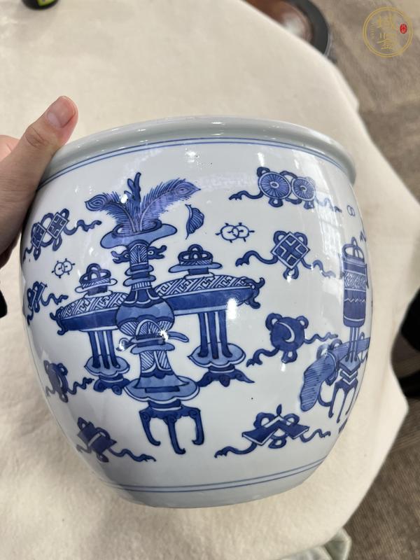 古玩陶瓷博古圖青花缸真品鑒賞圖