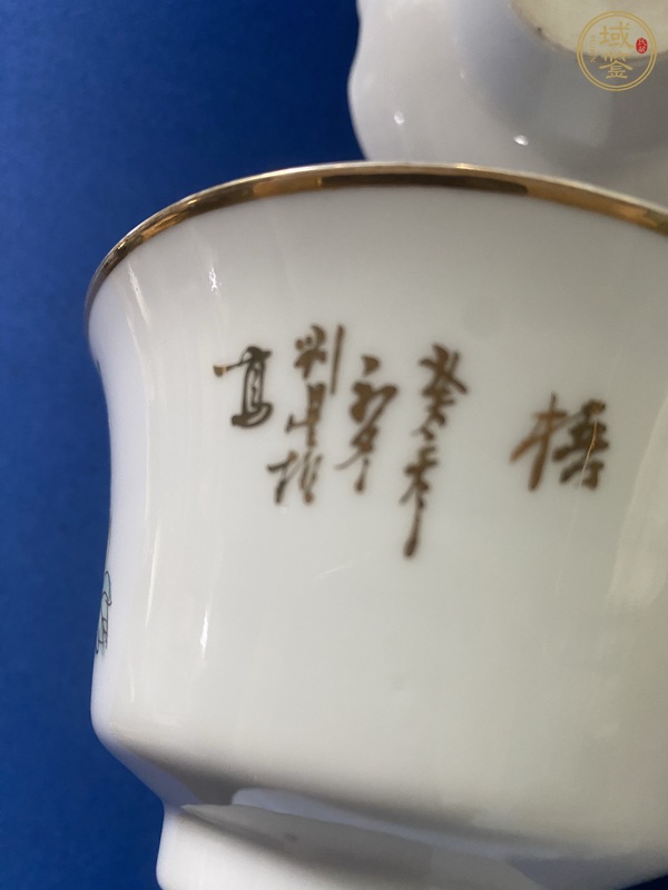 古玩陶瓷粉彩鳳穿牡丹圖蓋碗真品鑒賞圖