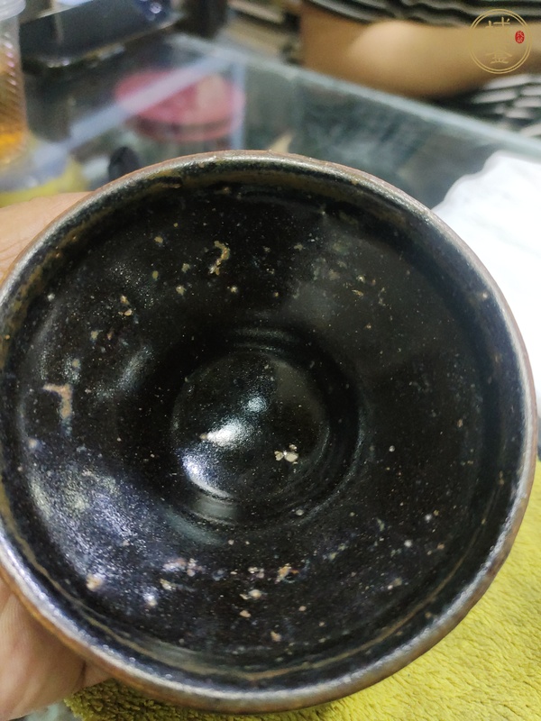 古玩陶瓷建窯系福清窯黑釉茶盞真品鑒賞圖