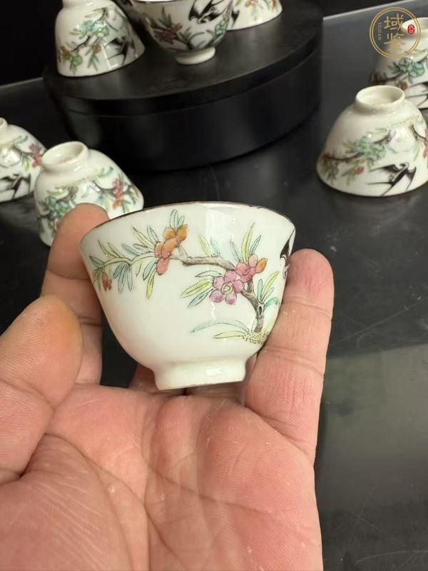 古玩陶瓷光緒細路粉彩杯真品鑒賞圖