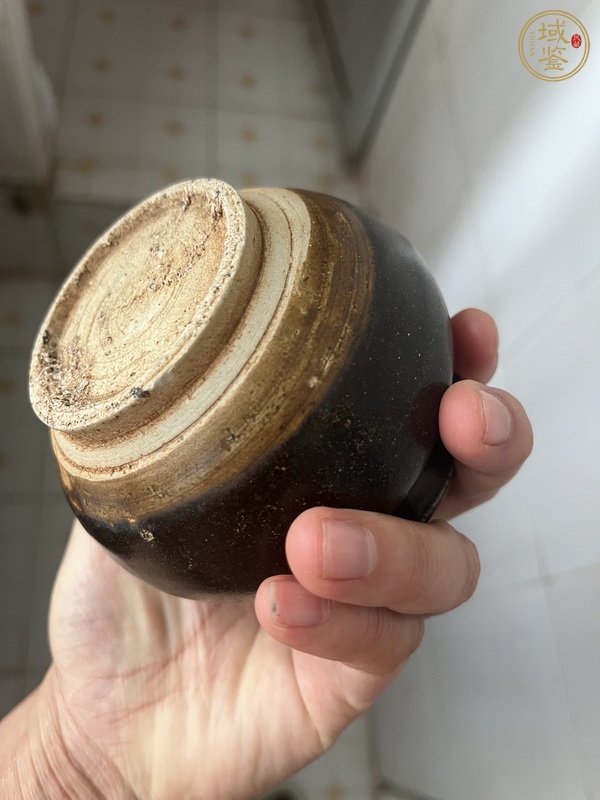 古玩陶瓷黑釉罐真品鑒賞圖