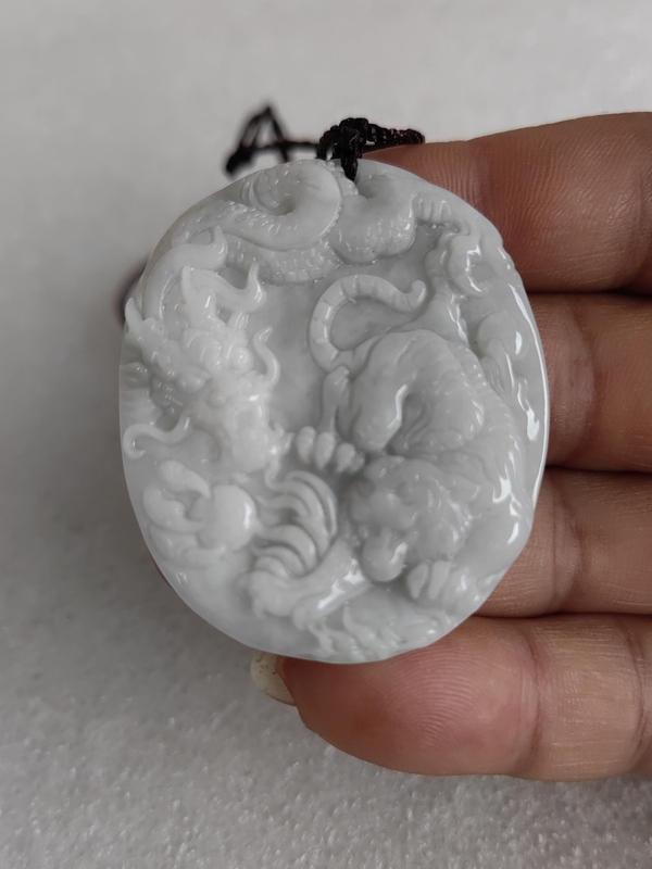 古玩玉器翡翠雕“風(fēng)云際會(huì)”牌拍賣，當(dāng)前價(jià)格298元